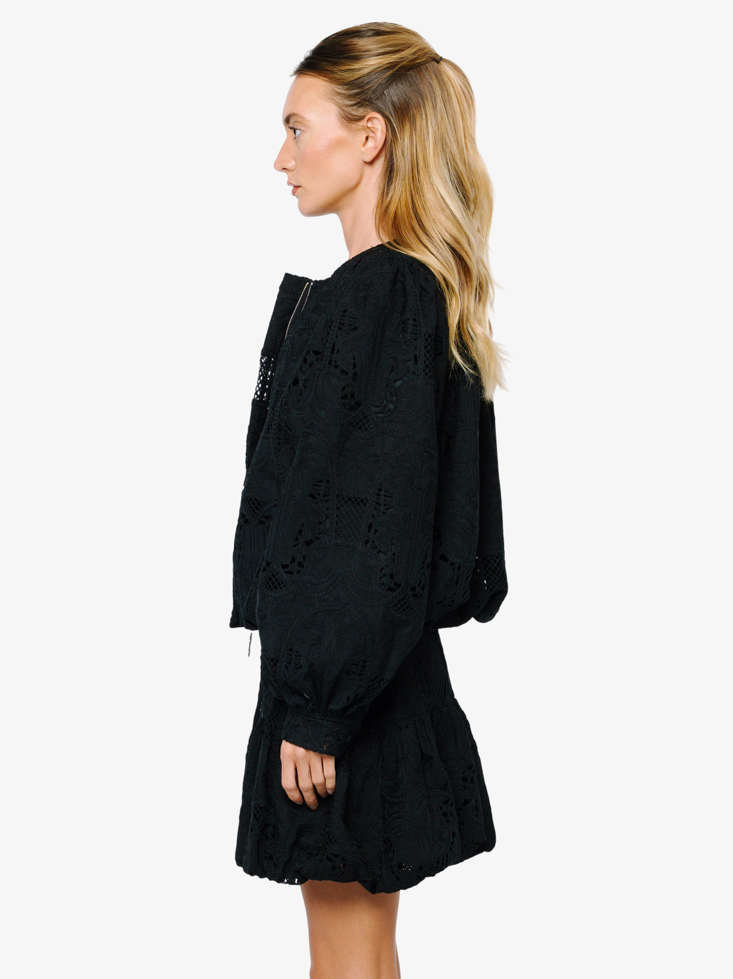Donna Bubble Hem Lace Jacket