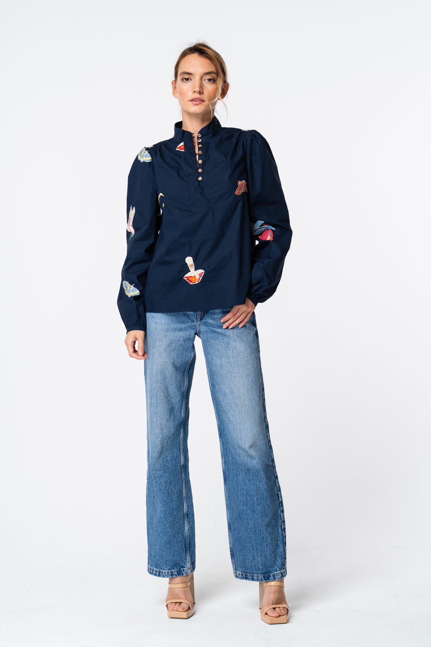 Emmy Embroidered Parkscape Top Navy