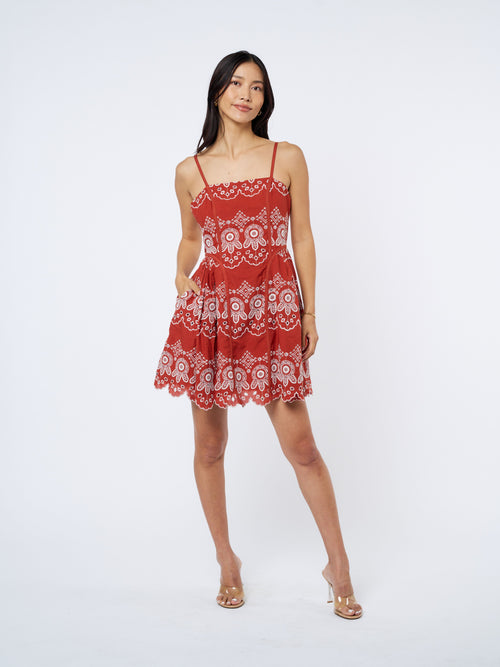 Cargar la imagen 1 en la vista de la galería. Evelyn Eyelet Lace Cotton Mini Dress