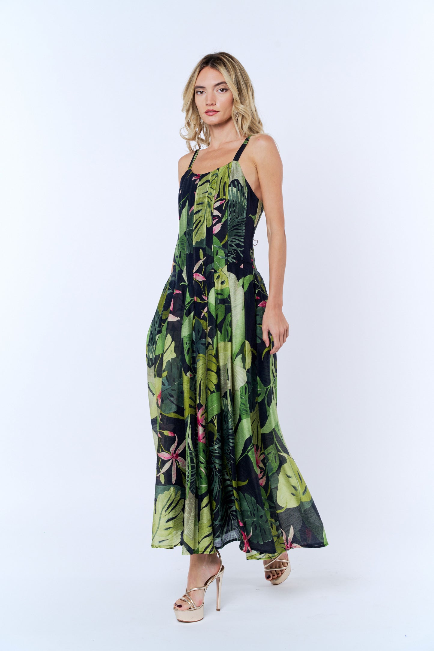 Dorothy Tropical Print Linen Blend Maxi Dress