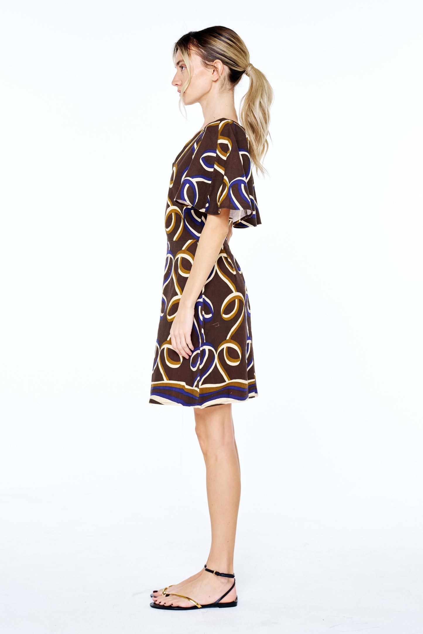 Kim Ribbon Print Scallop Sleeve	Mini	Dress