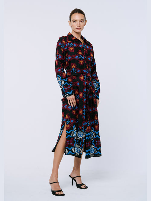 Cargar la imagen 1 en la vista de la galería. Serena Embroidered Long Sleeve Maxi Shirt Dress