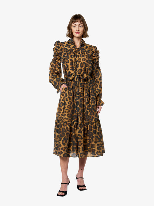 Cargar la imagen 1 en la vista de la galería. Daphne Ruched Sleeve Animal Print Midi Dress