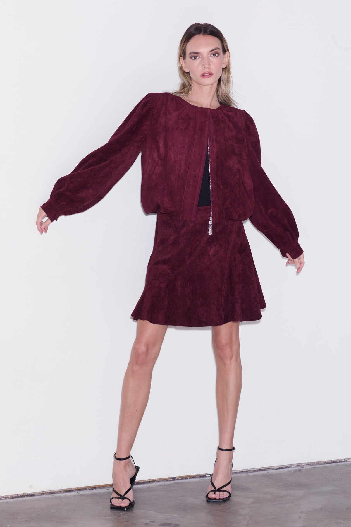 Donna Bubble Hem Faux Suede Jacket
