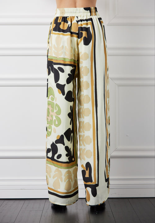 Load image 1 in gallery view. Yuvanna Tapestry Print Drawstring Pants