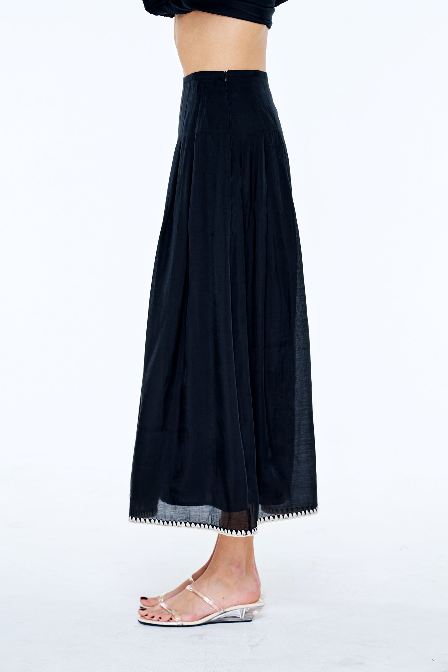Pheona Pleated Midi Skirt