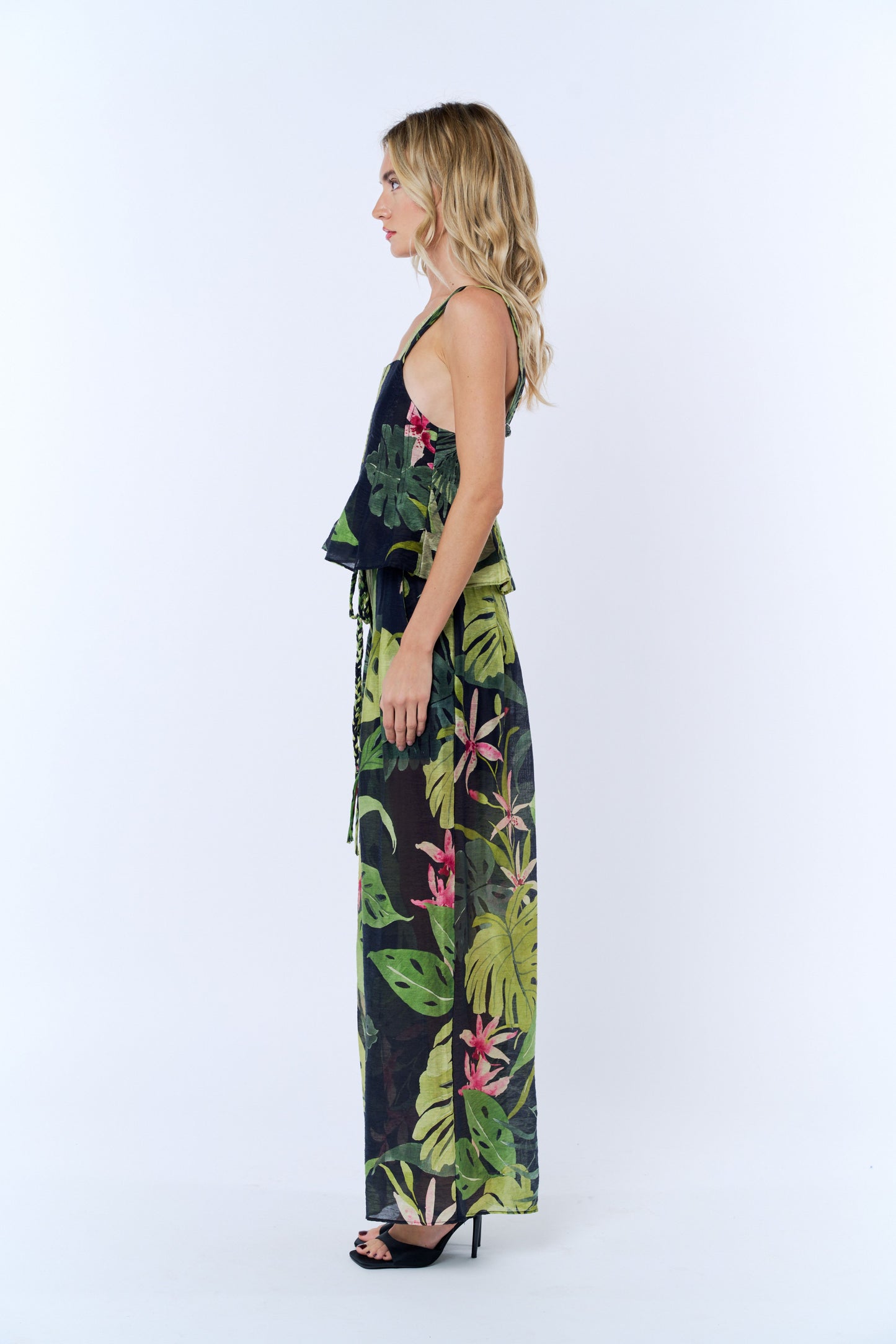 Arushi Tropical Print Linen Blend Flare Top