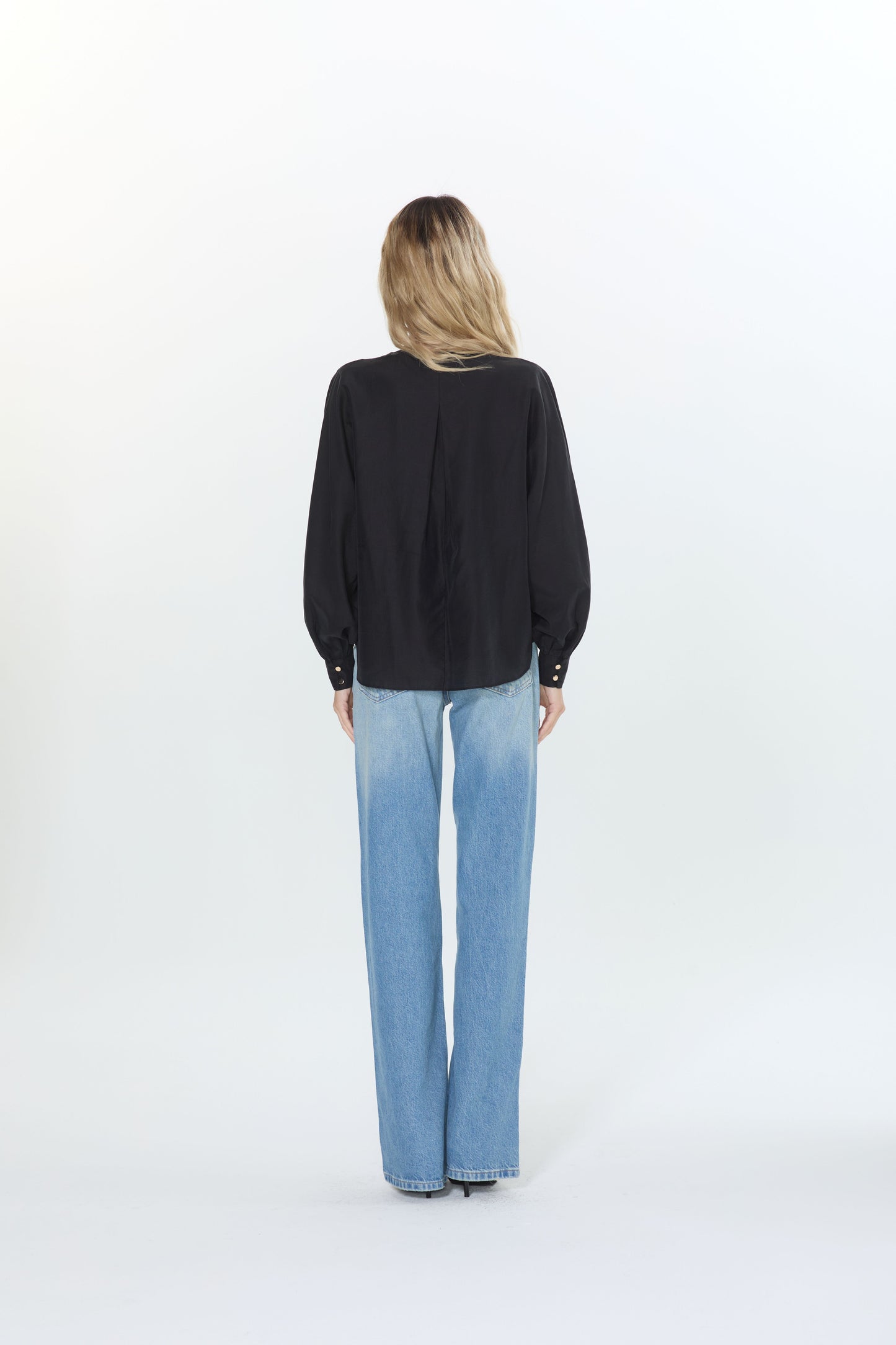 Cindy Topstitched Batwing Sleeve Top