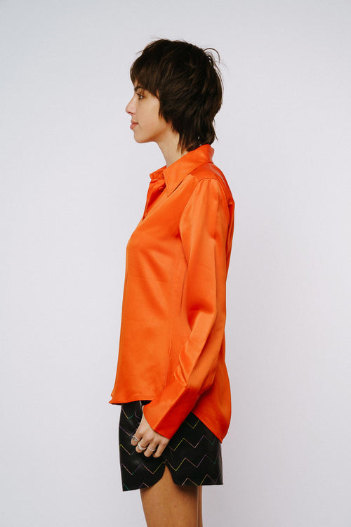 Cargar la imagen 1 en la vista de la galería. Jacque Collared Button-Up Satin Top
