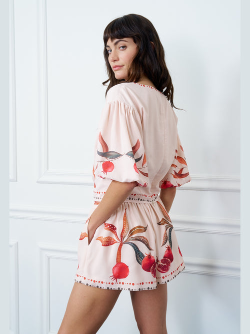 Load image 1 in gallery view. Willa Botanical Print Puff Sleeve Top