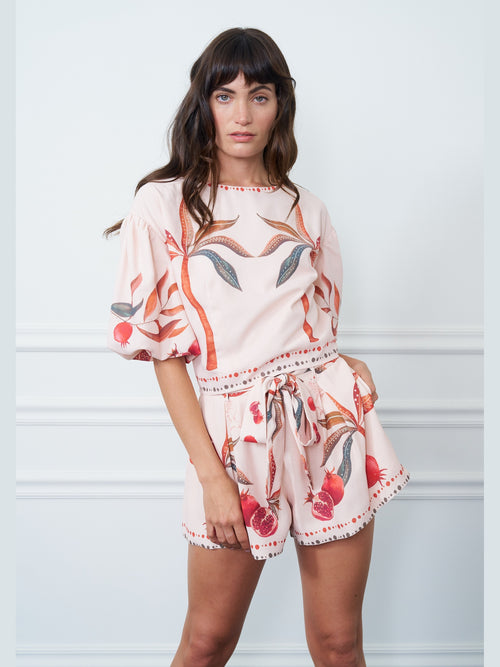 Load image 1 in gallery view. Willa Botanical Print Puff Sleeve Top