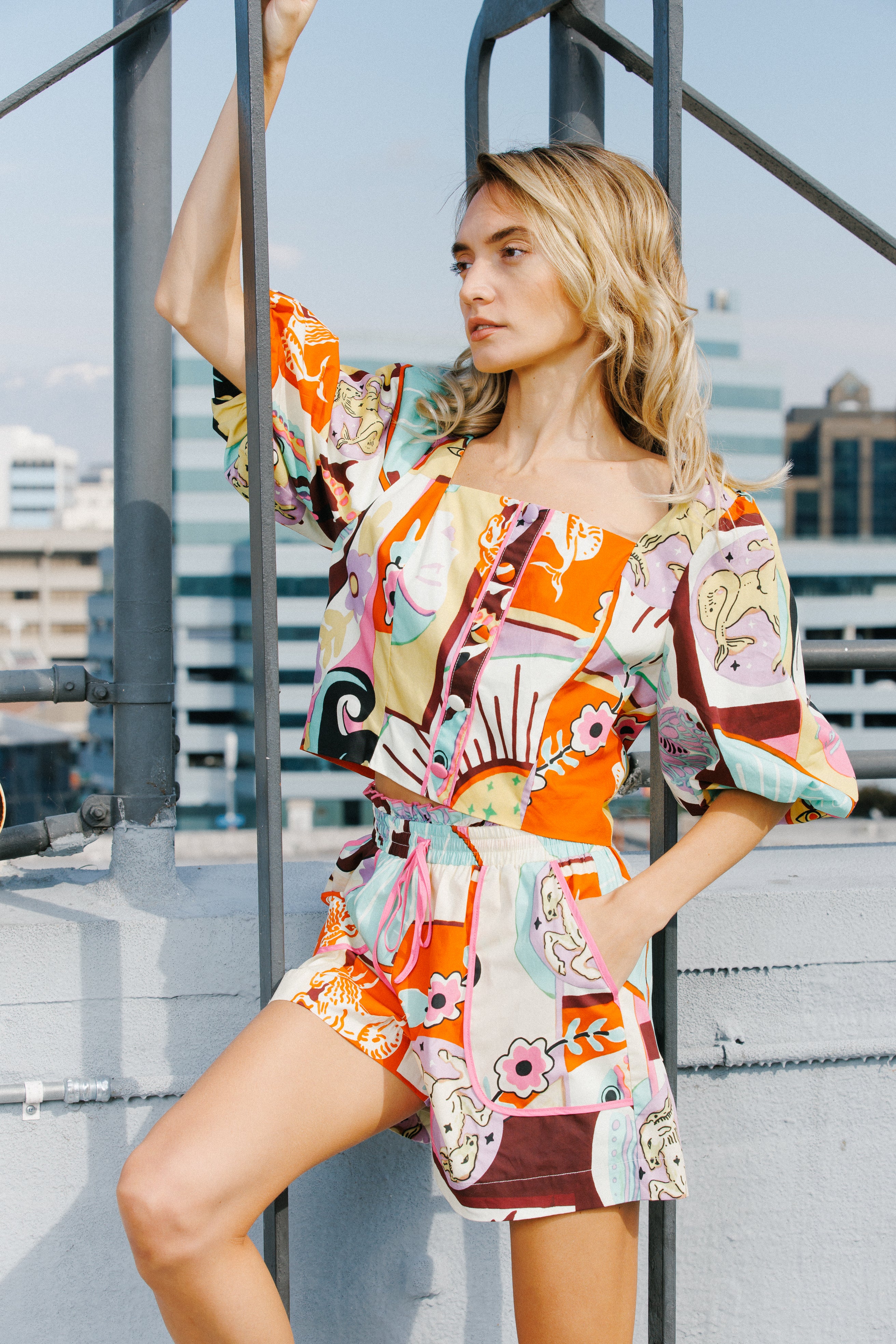 Kaiya Printed Poplin Elastic High-Waisted Shorts