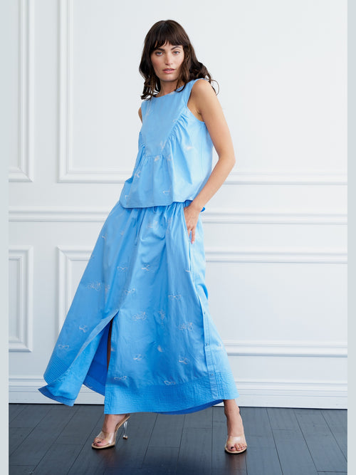 Cargar la imagen 1 en la vista de la galería. Maryam Embroidered Front Slit Maxi Skirt