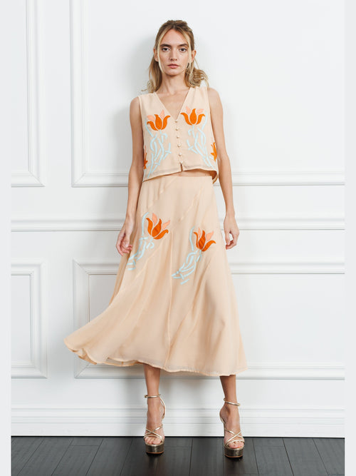 Cargar la imagen 1 en la vista de la galería. Verda Embroidered Button Up Vest Top