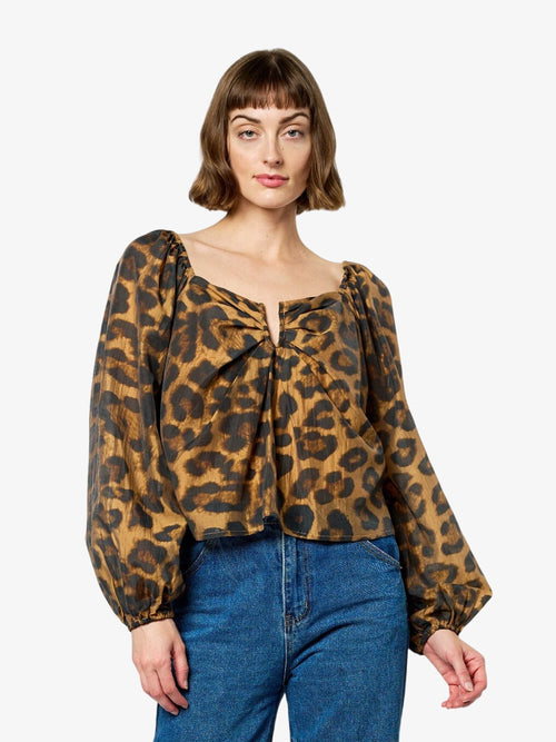 Cargar la imagen 1 en la vista de la galería. Sussane Animal Print Puff Sleeve Top