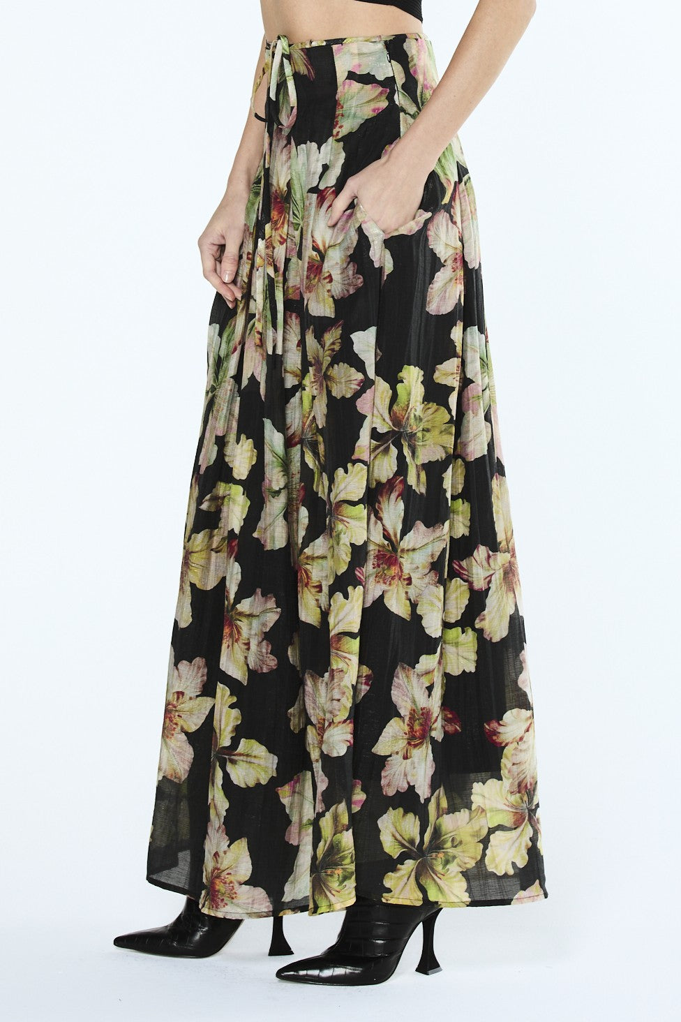 Darcy Pleated Floral Print Maxi Skirt