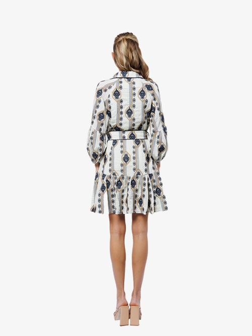 Cargar la imagen 1 en la vista de la galería. Jasper Embroidered Long Sleeve Shirt Dress